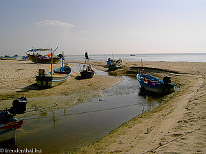 Blick zum Meer beim Cha-am Beach