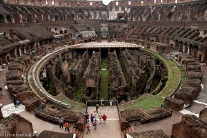 Blick in die Ankleidekabinen der Gladiatoren und Räume mit den Raubtierkäfigen