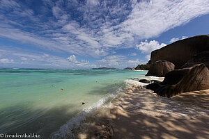 schmaler Strand der Anse Pierrot