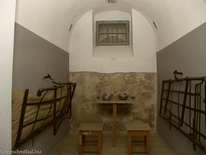 Gefängniszelle im Pawiak für 20 Menschen