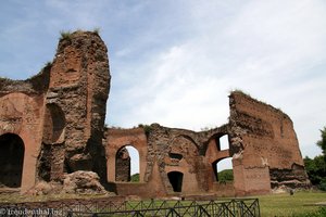 Die alte Mauern der Caracalla Thermen