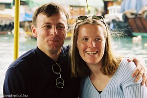 Annette und Lars auf Sampan-Rundfahrt