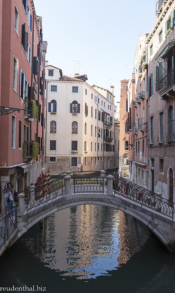 Ponte dei Bareteri zwischen San Marco und Castello