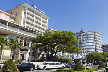 Hotel Riviera mit dem Casino