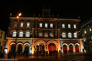 der Bahnhof auf dem Rossio bei Nacht