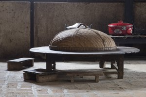 Esstisch in der Küche der Minnanthu von Bagan