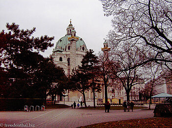 Die Karlskirche, am Karlsplatz von Wien