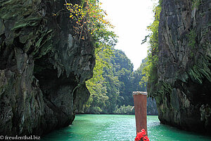 Einfahrt in das Zimmer von Koh Hong