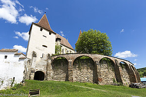 Festhof bei der Kirchenburg von Biertan