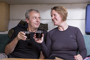 Anne und Lars haben einen schönen und ruhigen Abend auf dem Canal du Midi