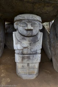 Skulptur bei Alto de los Ídolos nahe San Agustín.