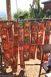 Kirchenbilder frisch auf Leder gemalt in Lalibela.