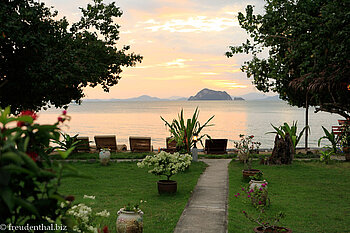 Sonnenuntergang beim Yao Yai Resort in Thailand