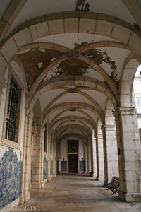 Kreuzgang im Klosterhof der São Vicente de Fora