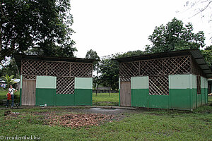 Schule bei Tortuguero Village