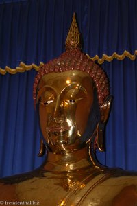 Gesicht des Goldenen Buddha im Wat Traimit