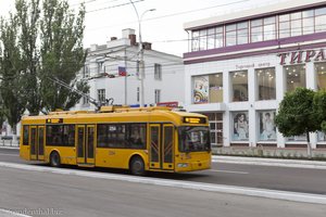 elektrische Stadtbusse aus der Ukraine in Tiraspol - Transnistrien