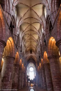 Kirchenschiff der St. Magnus Kathedrale von Kirkwall