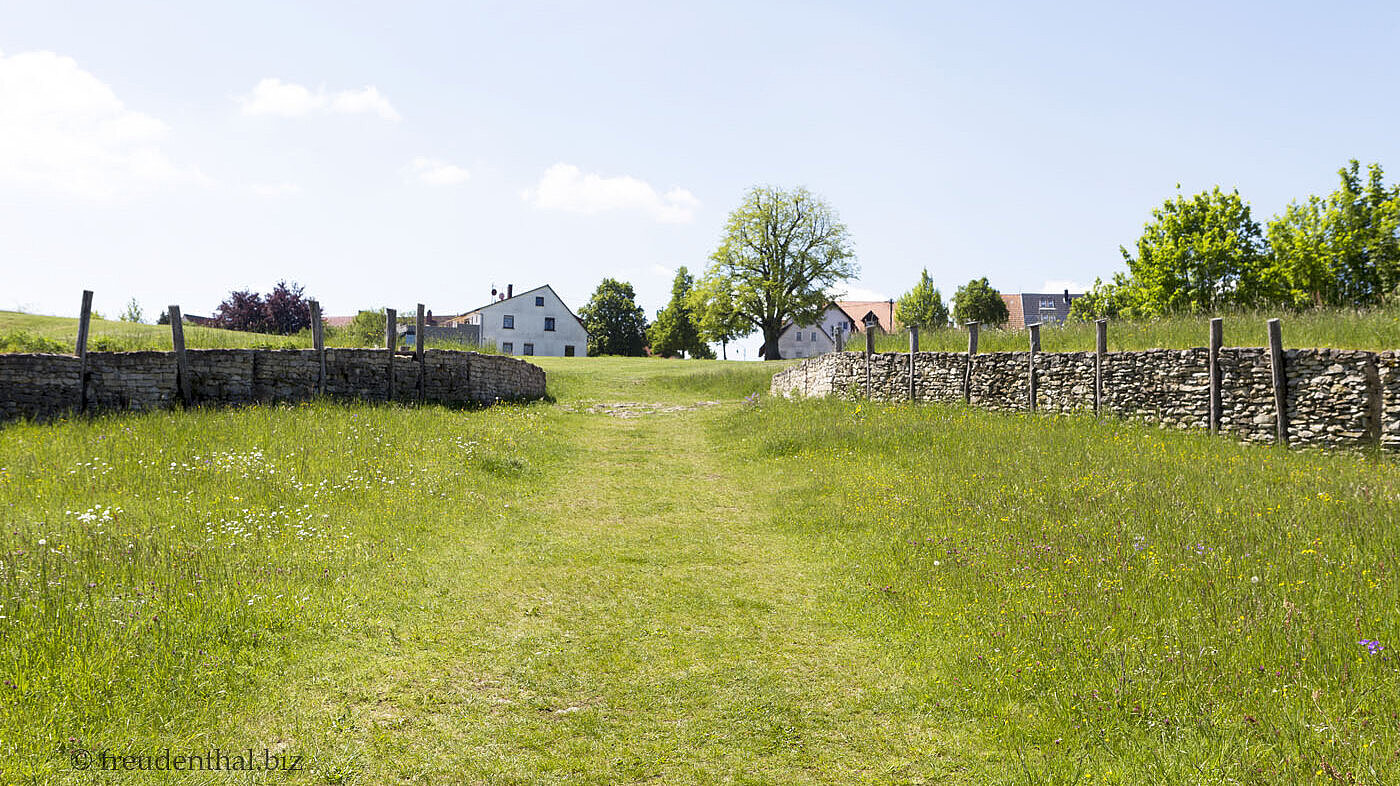 Zugang zum Zangentor der Kelten