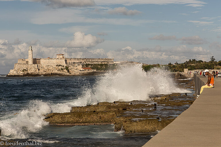 tagsüber beim Malecón von Havanna