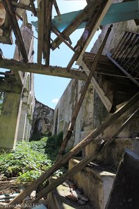 Blick in die vom Erdbeben zerstörte Kirche von Ribeirinha