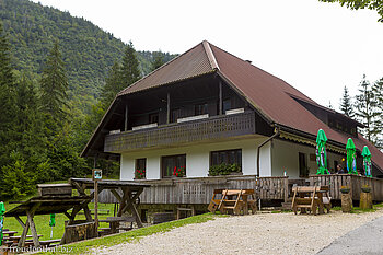 Mittagspause in der Voje Berghütte