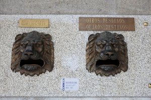 Correos Gefrääääßikus - Briefkasten in Lugo
