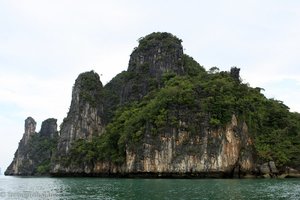 Felsen in der Phang Nga Bay
