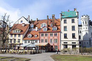 auf dem Livenplatz in Riga