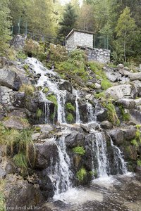 Wasserfall am Panoramaweg Camino les Pardines