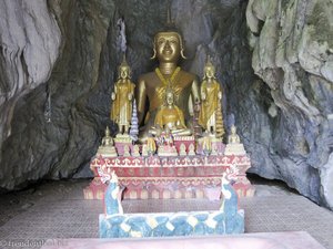 in der Tham Xang, der Elefantenhöhle bei Vang Vieng
