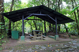 Picknickplatz am Sendero Oropéndola