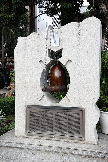 Friedensglocke im Kriegsopfermuseum von Ho-Chi-Minh-Stadt