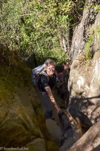 Kletterpartie zum Aussichtspunkt des Tugela Gorge