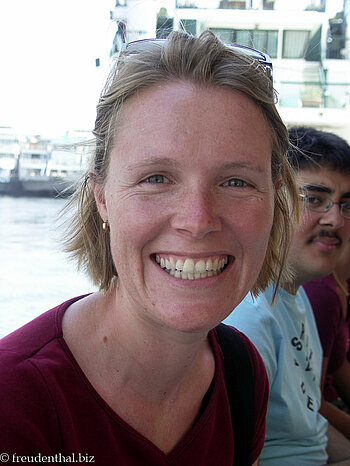 Annette ist immer noch glücklich.