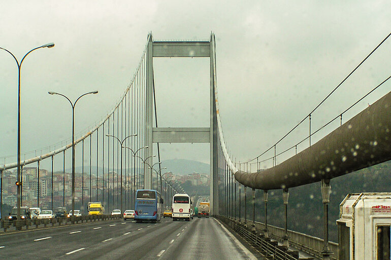 auf der Bosporusbrücke