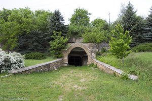 Tunneleingang beim Weingut Milestii Mici in Moldawien