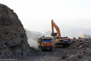 große Baustelle auf dem Weg nach Axum