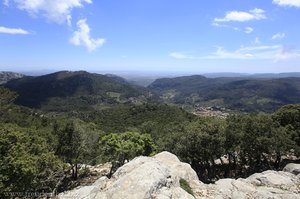 Blick über die Berglandschaft rund um Valldemossa