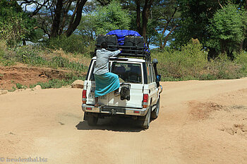 Campingpersonal muss hinten aufsteigen