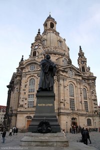 Martin-Luther-Denkmal vor der Frauenkirche