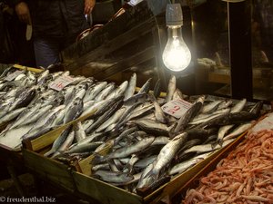 Fischstand im Vlali Markt in Thessaloniki