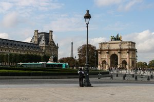 Blick vom Louvre zu den Gärten