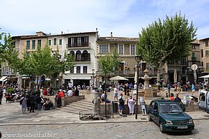 Platz in Sóller