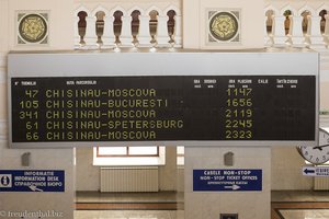 die wenigen, täglichen Zugverbindungen vom Bahnhof Chisinau