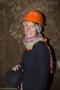 Anne in den Sterkfontein Caves in Südafrika