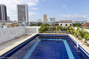 Pool auf dem Dach des Casa Villa Colonial in Getsemani