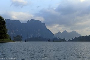 Morgendämmerung auf dem Chiao-Lan-See