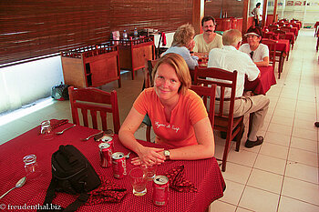 Anne im Restaurant Bayon 2