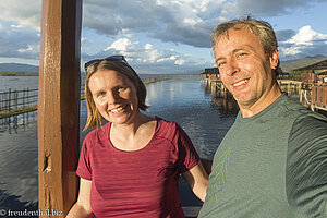 Anne und Lars beim Golden Island Cottage auf dem Inle-See